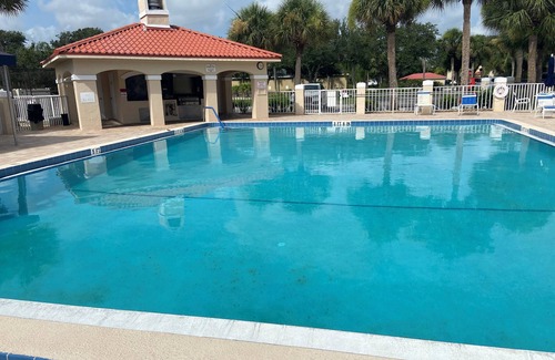 Bouchelles Island Condo | WATERFRONT Condo!