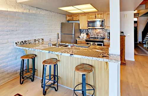 Tahoe Keys Condo | Waterfront Condo - Close to Camp Richardson & Heavenly