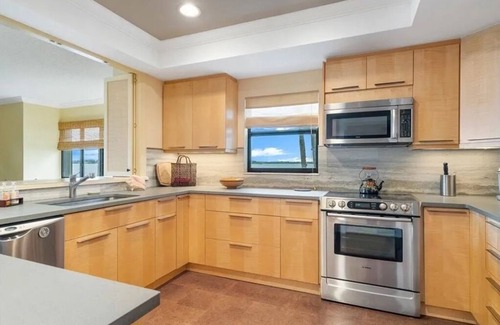 South Beach Condo | Waterfront Condo in the Moorings of Vero Beach