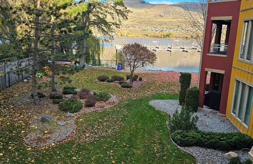 Vernon Condo | Waterfront Condo Right On Okanagan Lake
