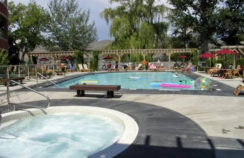 Vernon Condo | Waterfront Condo Right On Okanagan Lake
