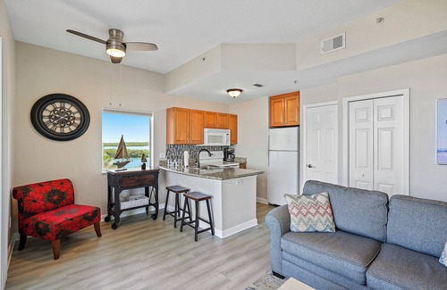 St. Petersburg - Clearwater Condo | Waterfront Condo Resort! Minutes from Madeira Beaches 🏖