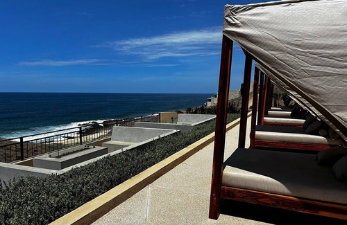 Cerritos Condo | Waterfront Condo with Gorgeous Sunset Ocean Views