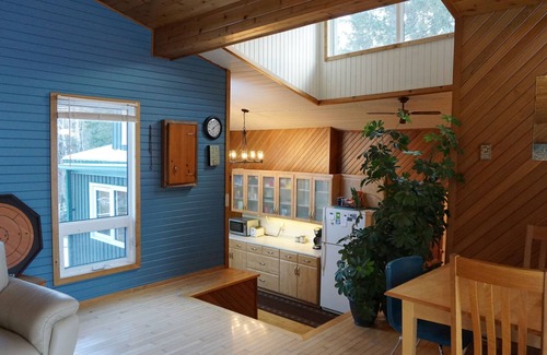 Lac du Bonnet Cottage | Waterfront Cottage