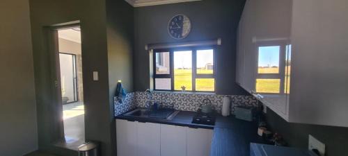 Metsimaholo Apartment | Waterfront Cottage 121