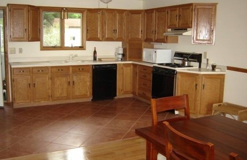 Lake Township Cottage | Waterfront Cottage and Guest House on Big Platte Lake Near Sleeping Bear Dunes!