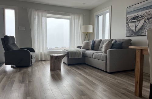 Petit-Rocher Ski Chalet | Waterfront Cottage