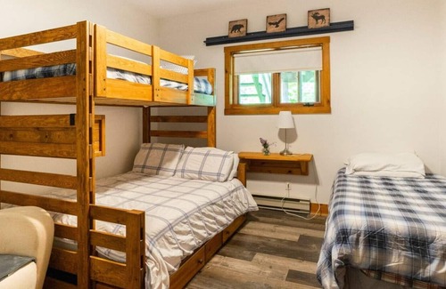 Grey Highlands House | Waterfront Cottage - Lower Unit - 2 Bedroom - Private Beach