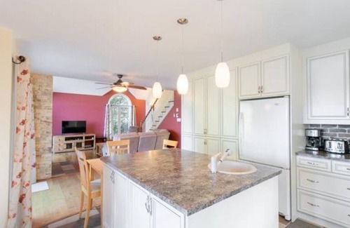 Val-des-Lacs House | Waterfront cottage Lac Quenouille