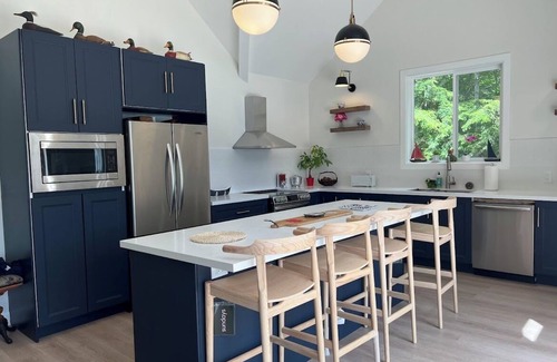 Muskoka Lakes Cottage | Waterfront cottage in Muskoka