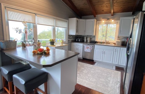 Ashfield-Colborne-Wawanosh Cottage | Waterfront cottage LakeHuron Hotub/pets/outshower private beach 2-18 people