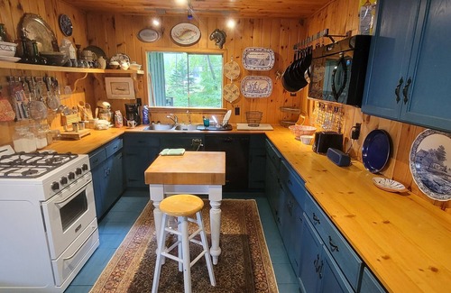 Algoma District Cottage | Waterfront Cottage near Richards Landing
