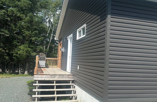 Red Bank Cottage | Waterfront Cottage on the Renous River, near the Main Southwest Miramichi River.