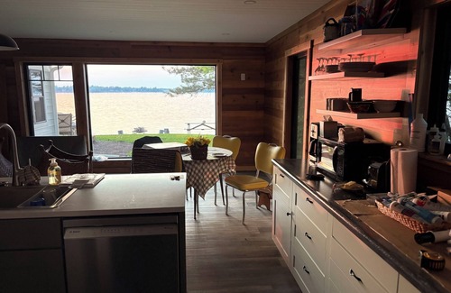 Ranier Cottage | Waterfront Cottage on Magnificent Rainy Lake: Completely Renovated in 2024-25!