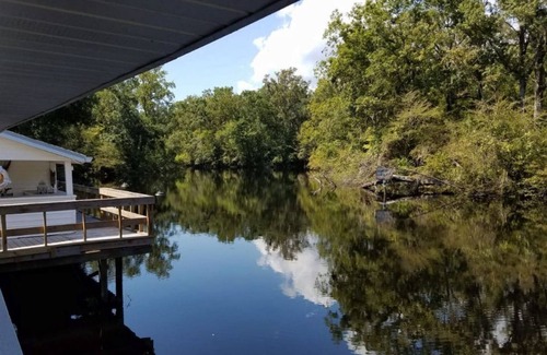Perry Cottage | Waterfront Cottage on the scenic Aucilla River.