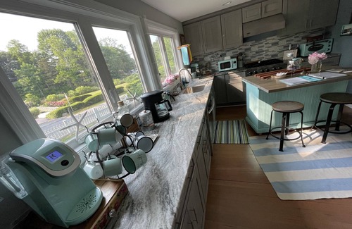Waterford Cottage | Waterfront cottage on beautiful Keeny Cove, CT. IG: the keeny cove cottage