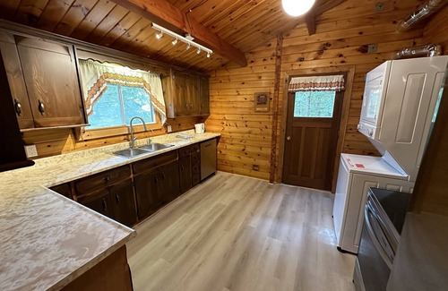 Seguin Cottage | Waterfront Cottage, Stunning Lake Joseph Setting with Private Dock