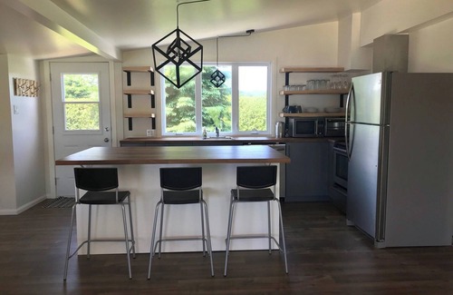 Disraeli Ski Chalet | Waterfront cottage, very large, private lot!