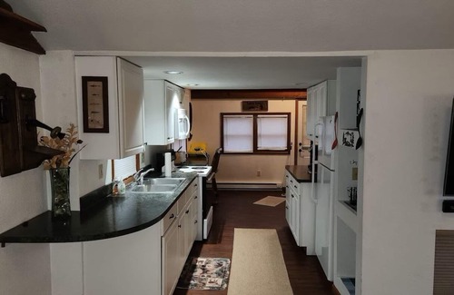 Colton Cottage | Waterfront Cottage with Hot Tub! Sleeps 6, Free Kayaks, Bikes & Hiking Trail!