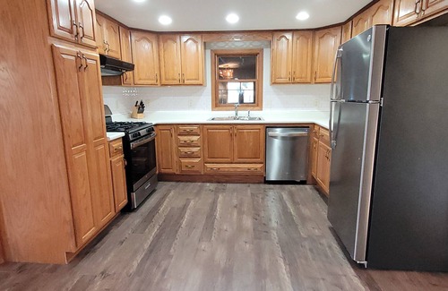 Green Bay House | Waterfront Cottage with sand beach near Lambeau & Door County!