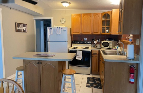 Inverness Cottage | Waterfront Cottage with Private Boat Dock Close to Historic Downtown