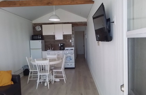 Sauble Beach Cottage | Waterfront, cozy, clean one bedroom, newly renovated cottage