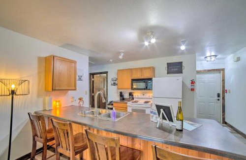 Goodman Apartment | Waterfront Crivitz Property with Lake Access!