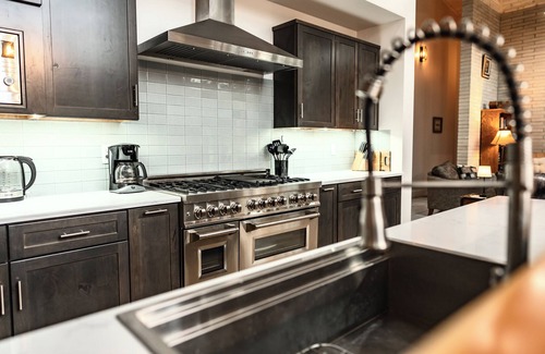 McCall House | Waterfront Dream Home on Rio Vista Pond