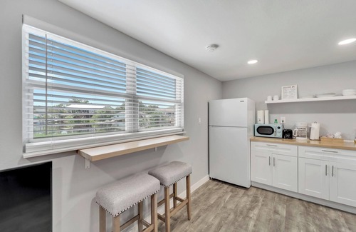 Tampa Apartment | Waterfront Duplex on a Private Peninsula