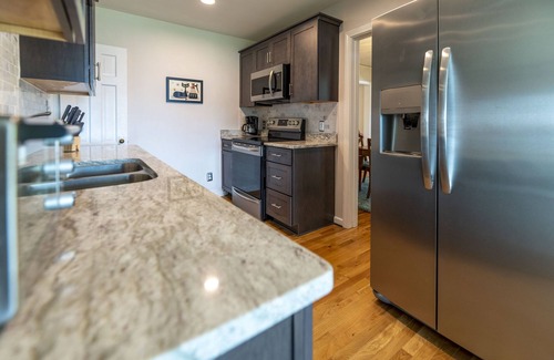Edenton Cottage | Waterfront Edenton Bay Cottage - Walk to Dtwn