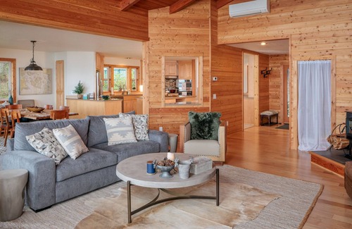 Friday Harbor House | Waterfront Escape with secluded beach with stunning views.