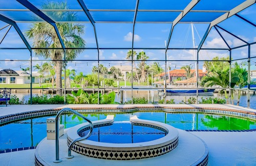 Edgewater House | Waterfront Escape with Heated Pool, Stunning Sunsets & Coastal Charm