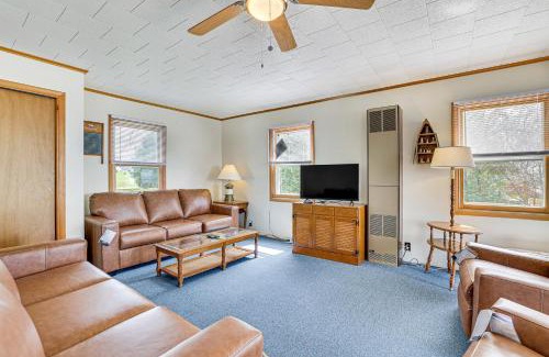 Swanton House | Waterfront Family Cottage on Lake Champlain