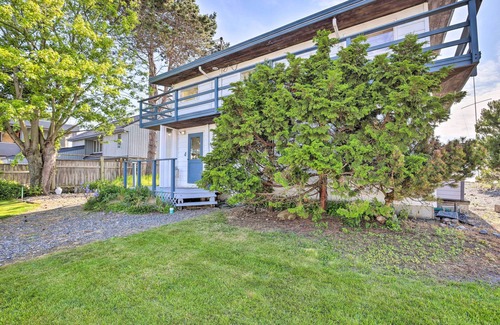 Ferndale Cottage | Waterfront Ferndale Home: Deck + Beach Access