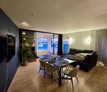 Gamle Oslo Apartment | Waterfront fjord view, home office, 2 BR LUX apt