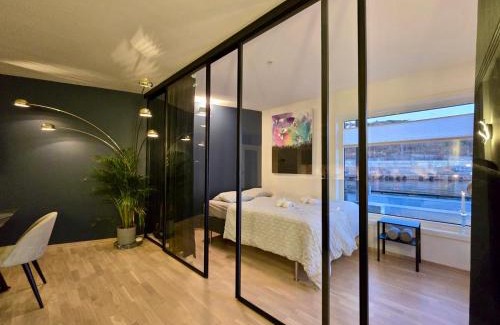 Gamle Oslo Apartment | Waterfront fjord view, home office, 2 BR LUX apt