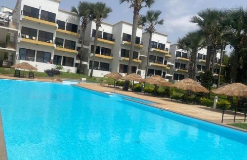 Manjai Kunda Apartment | WATERFRONT FLAT 4 BEDROOM