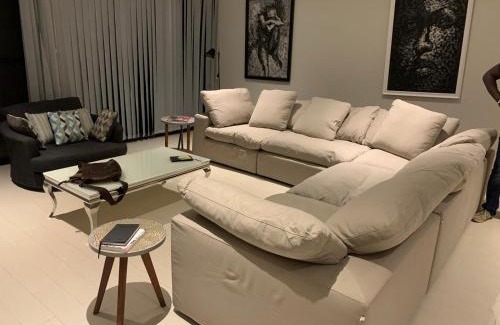 Manjai Kunda Apartment | WATERFRONT FLAT 4 BEDROOM