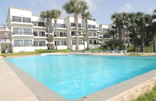 Manjai Kunda Apartment | WATERFRONT FLAT 4 BEDROOM