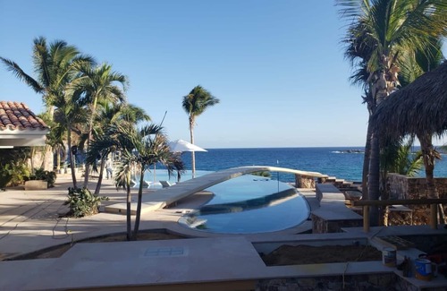 Cabo San Lucas Villa | Waterfront, Gate Guarded - Snorkeling and Swimming Beach