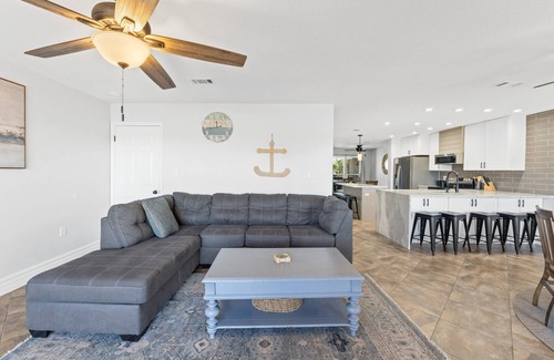 Ocean City House | Waterfront Getaway☀️| Bay Views | Turtle's Cove | Pet-Friendly 🐾 | Fire Pit & Grill