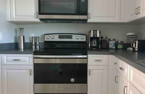 Diplomat House | Waterfront getaway for couples, adult families very peaceful quiet area on canal