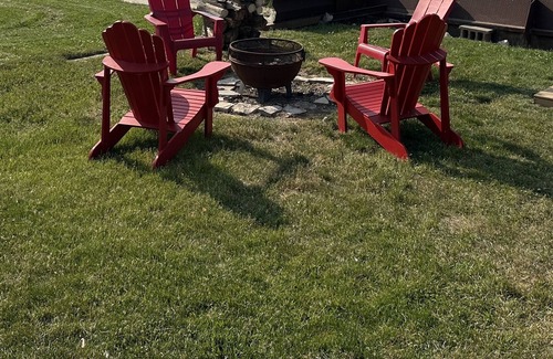 Pointe aux Roches House | Waterfront Getaway on Lake St. Clair
