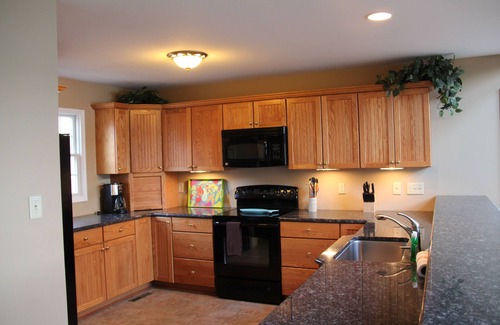 Mineral House | Waterfront: great views, boathouse, beach, Free Kayaks/Paddleboards PRIVATE SIDE
