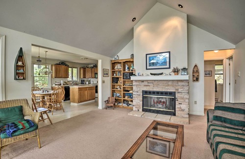Hammond Cottage | Waterfront Hammond Home w/Grill + Boat Dock!