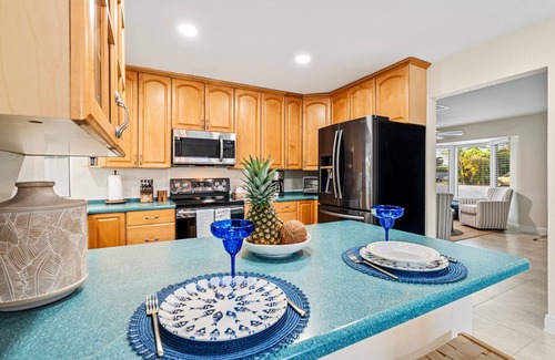 Fort Lauderdale House | Waterfront*HeatedPool+SPA*Kayak/Boards*Bbq