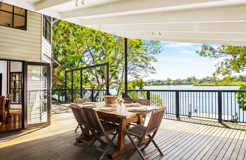 Noosa North Shore House | Waterfront Home with Undisturbed Views - 61 Noosa River Drive, Noosa North Shore