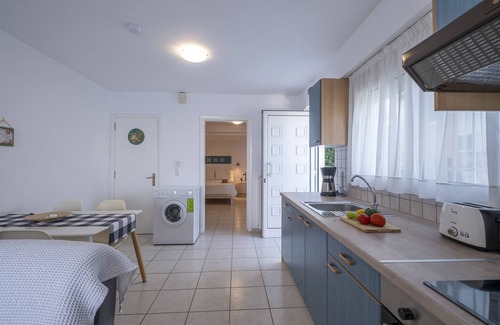 Kiveri Apartment | Waterfront Holiday apartment, in Kiveri, close to Nafplio, Mycenae, Peloponnese
