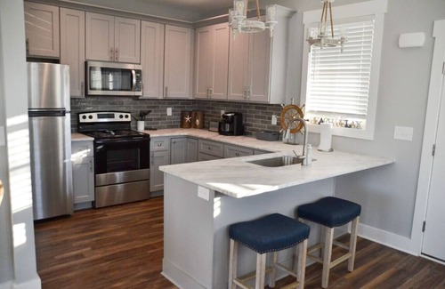 Smyrna House | Waterfront Home 3BR|King bed|Private Dock