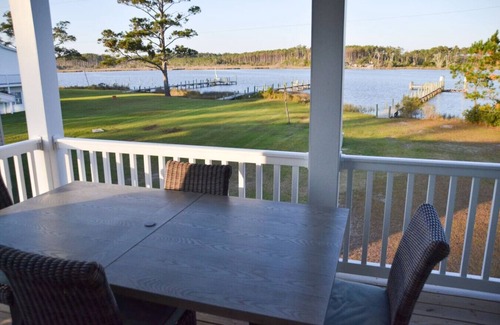 Smyrna House | Waterfront Home 3BR|King bed|Private Dock